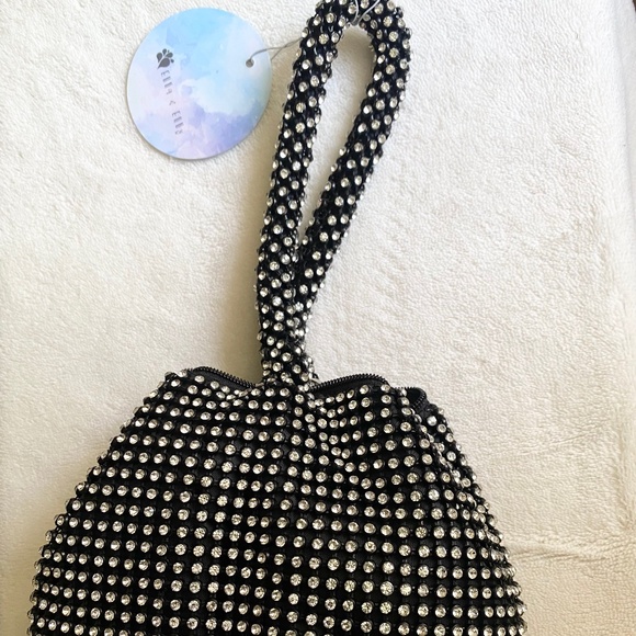 Ella & Elly Crystal Diamond Embellished Japanese Knot Evening Clutch Bag - Picture 2 of 8